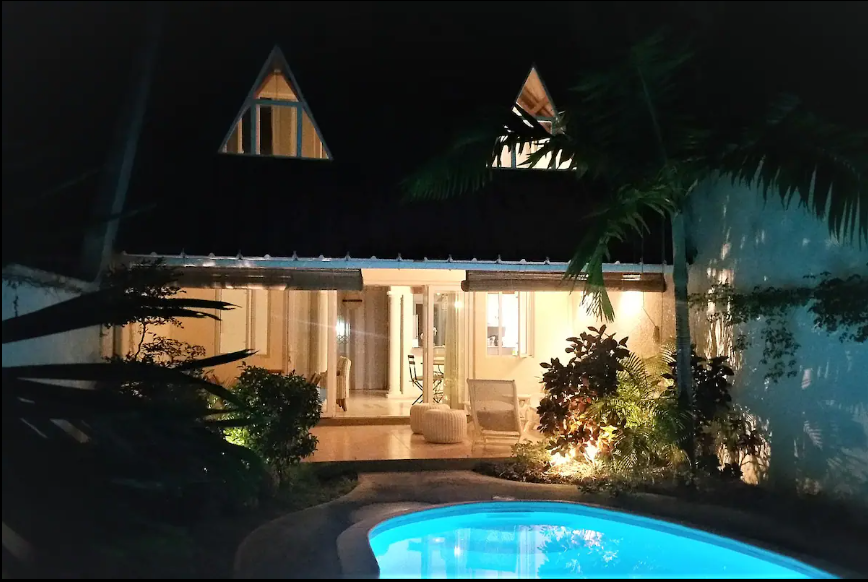 Mauritius accommodaation with pool