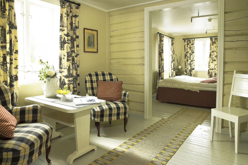 Norway Salmon Fishing Målselva River Rundhaug Gjestegard hotel room