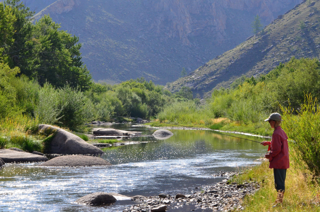 Mongolia - Classic Canyon Adventure - Fly fishing on the river
